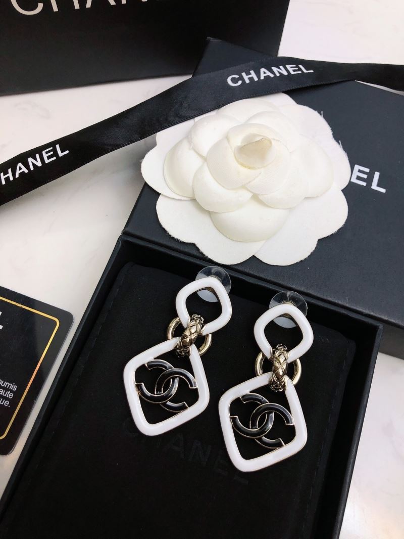 Ch**el earrings